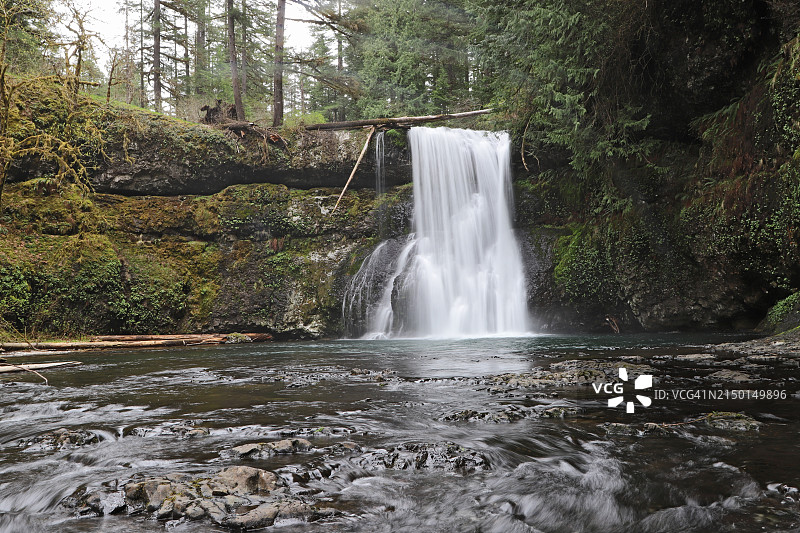 俄勒冈州银瀑州立公园图片素材