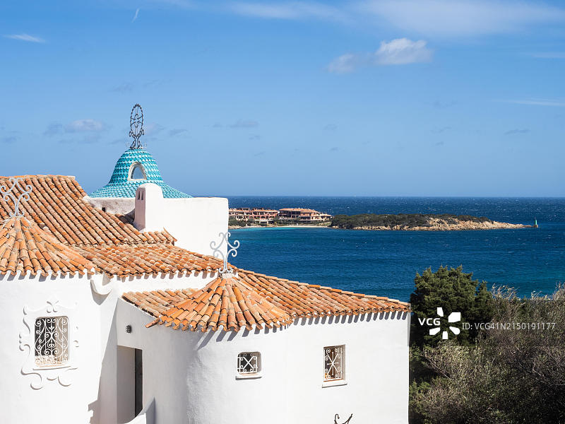 意大利撒丁岛切尔沃港的建筑屋顶图片素材