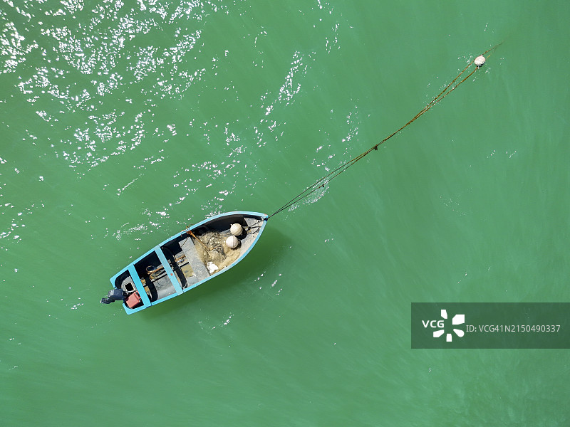 特兰科索海边的船只图片素材