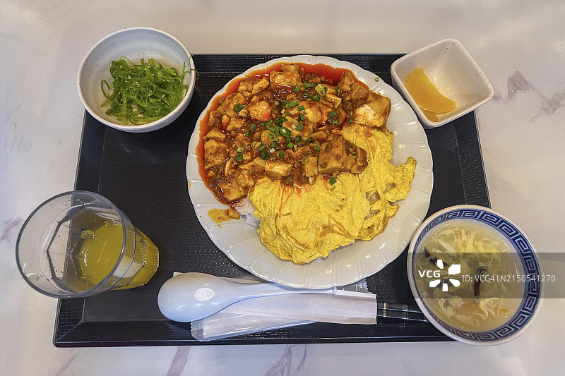 鸡蛋盖饭麻婆豆腐图片素材