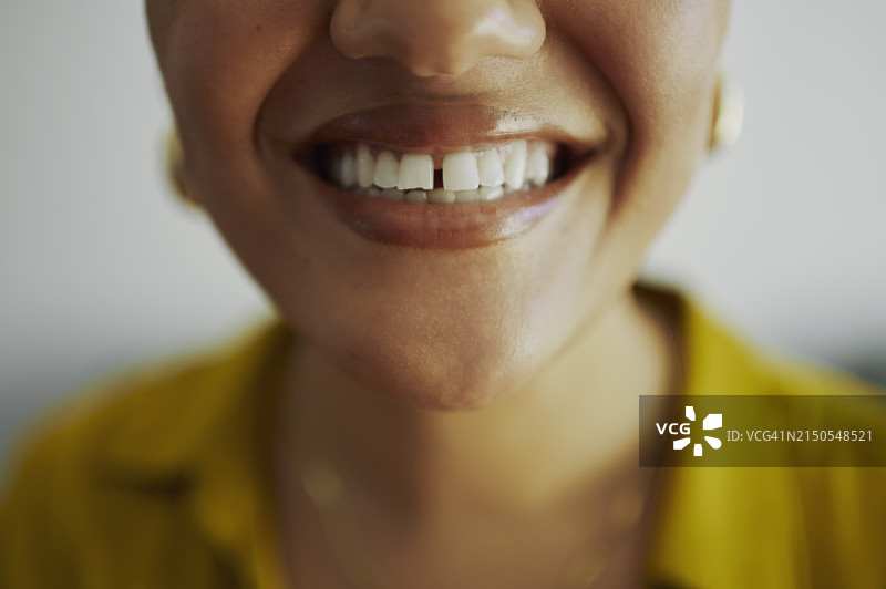 灿烂的笑容图片素材