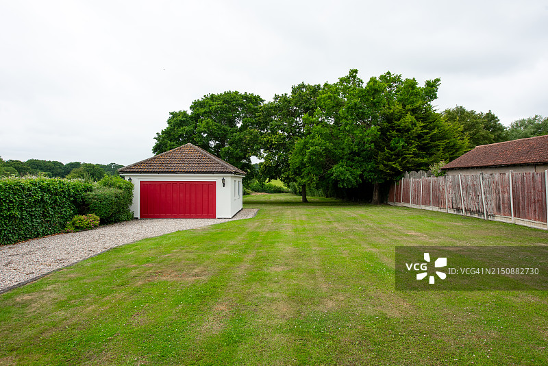 房产花园外观图片素材