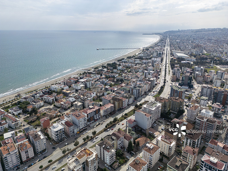 萨姆松阿塔库姆城市海岸线和建筑图片素材