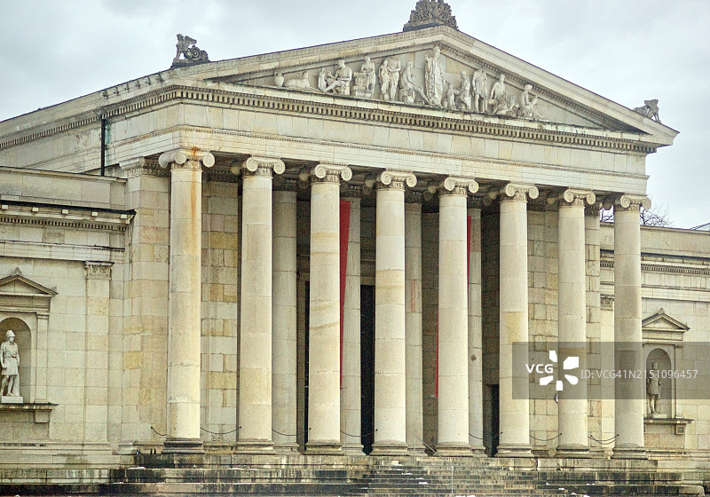 雕塑博物馆的柱子图片素材