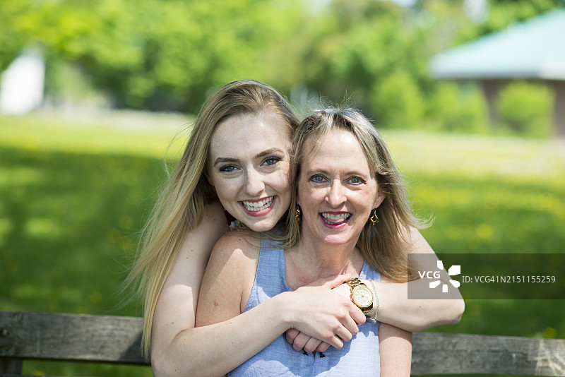 母女相像之处图片素材