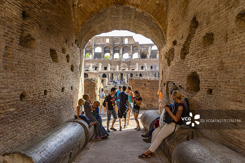 意大利罗马斗兽场内部图片素材