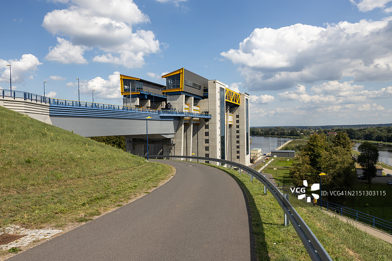 尼德芬诺新船升降机（德国勃兰登堡州）图片素材
