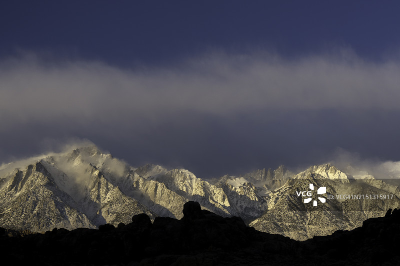 阿拉巴马山早晨的强风，东部内华达山脉，加利福尼亚州因约县图片素材