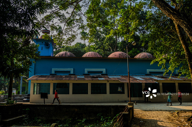 2023年12月16日，孟加拉国库尔纳巴盖尔哈特十穹顶清真寺图片素材