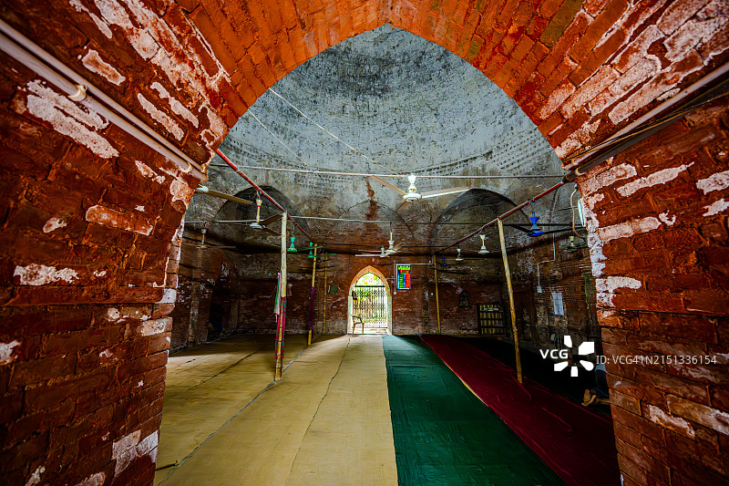 巴盖尔哈特比比贝加尼清真寺内部图片素材