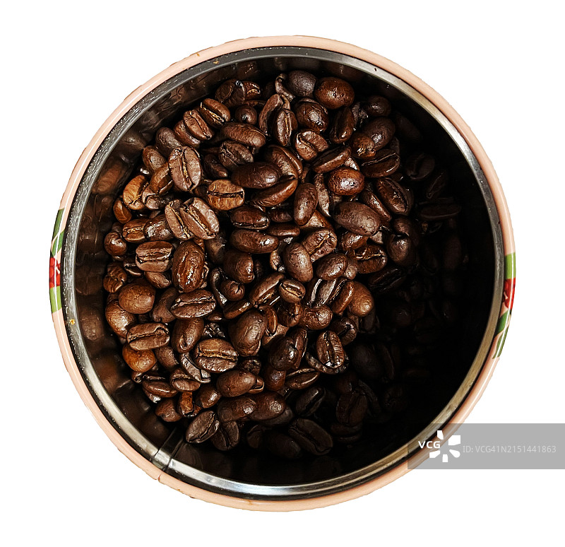 白色背景盒子中的烤咖啡豆图片素材