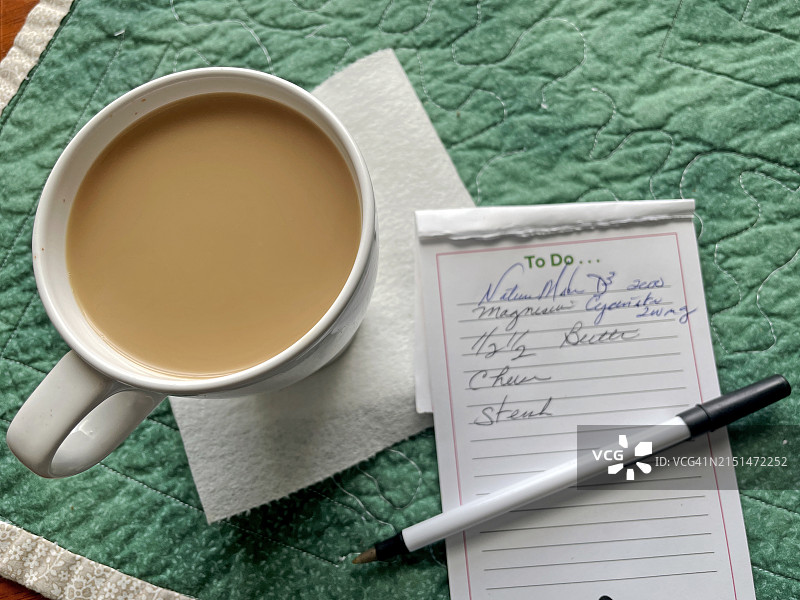 咖啡和待办事项清单图片素材
