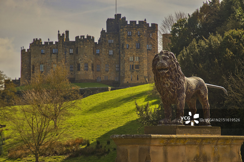 英国诺森伯兰郡阿尼克城堡图片素材