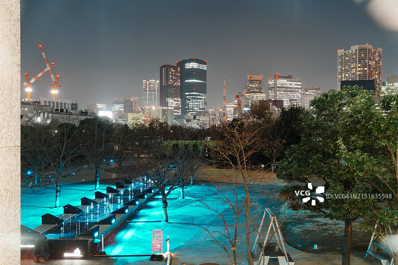 城市暮光：东京塔圣诞灯饰图片素材