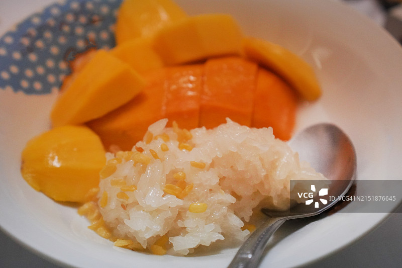 芒果糯米饭图片素材