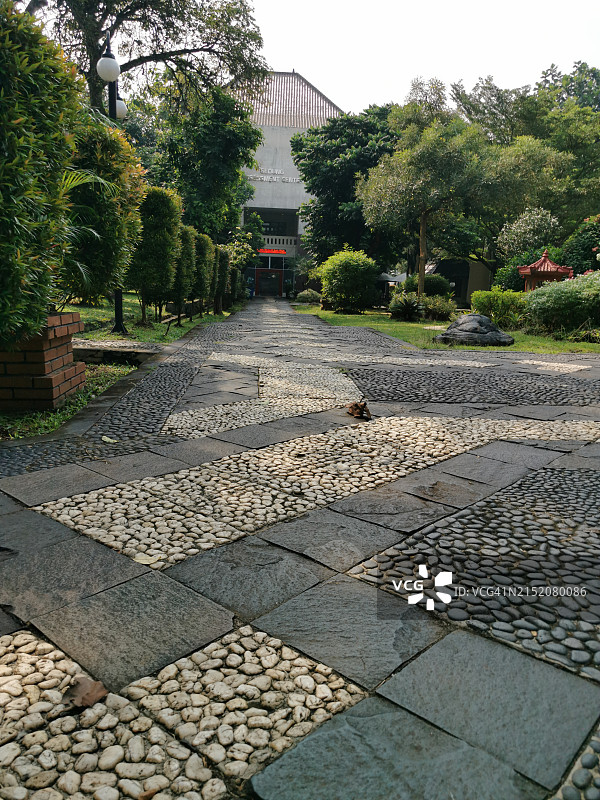 公园街角的透视照片图片素材