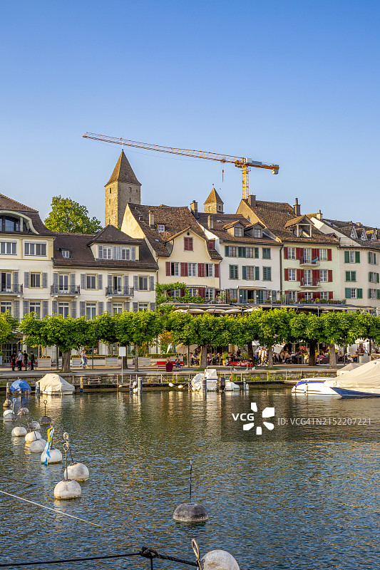 瑞士圣加仑州拉珀斯维尔苏黎世湖港口图片素材