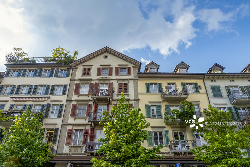 拉珀斯维尔老城的历史房屋，圣加仑州，瑞士图片素材