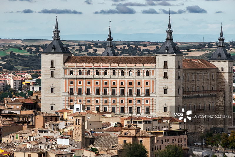 从瞭望点看托莱多城堡图片素材