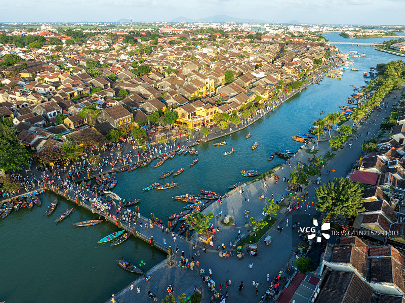 越南会安古镇鸟瞰图片素材