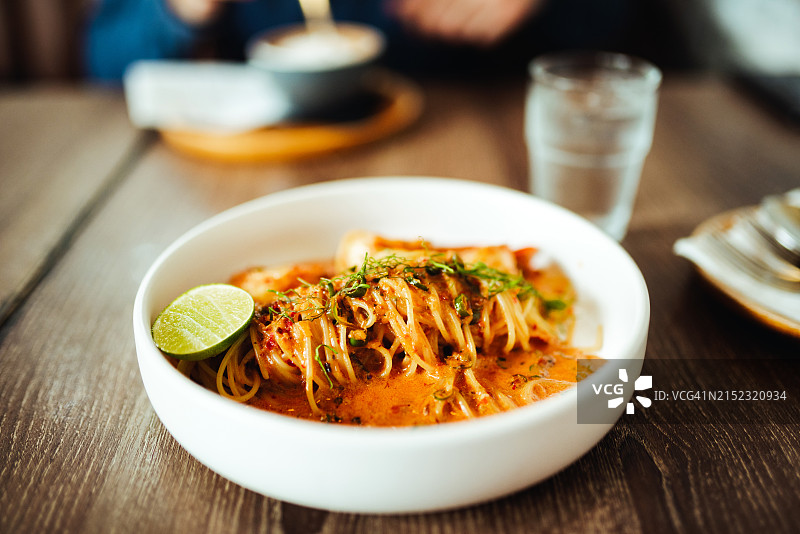 冬阴功意大利面图片素材