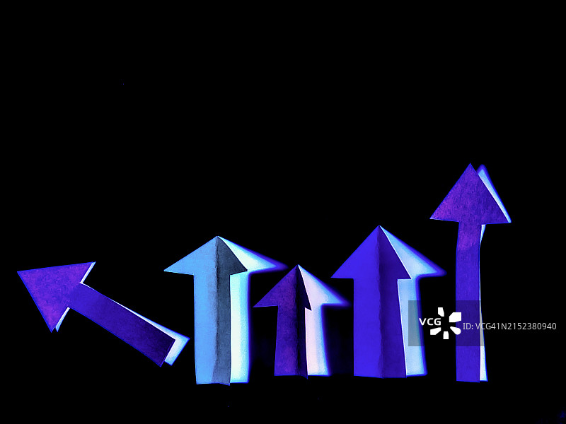 冲突的箭头图片素材