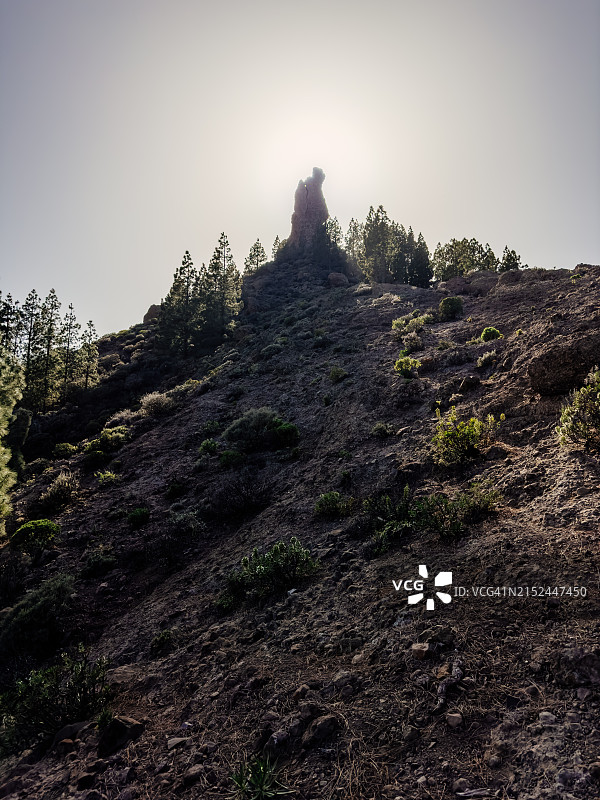 日落下的岩层图片素材