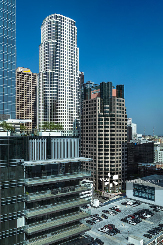 洛杉矶市中心阳光明媚的天际线图片素材