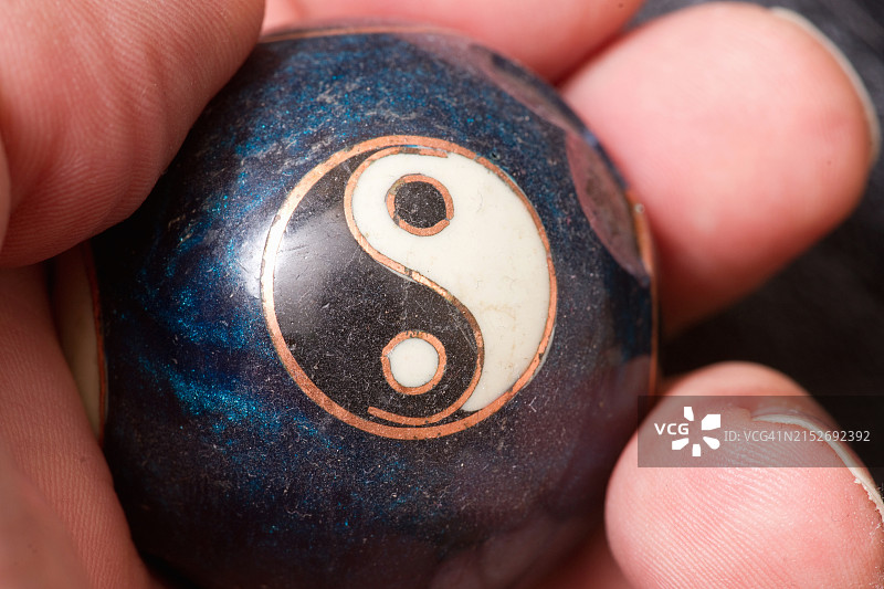 阴阳古董球图片素材