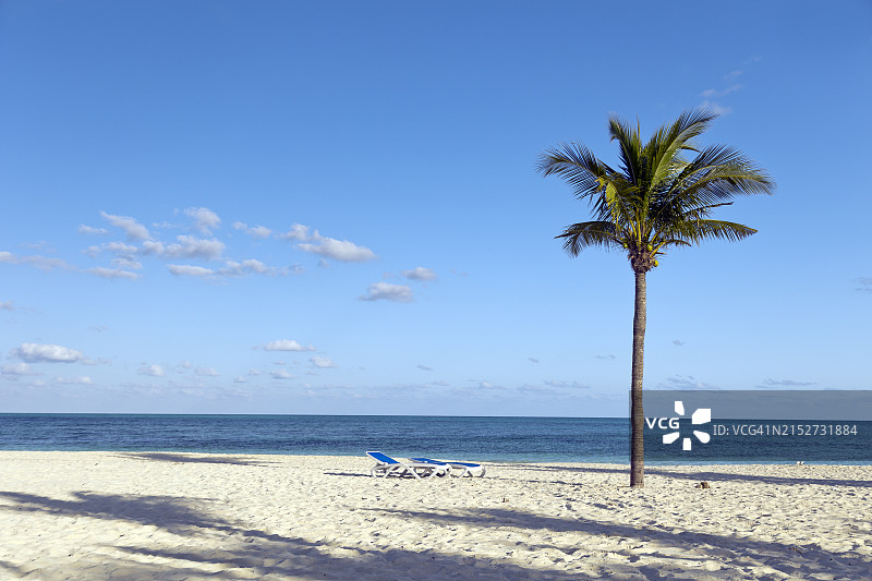 休闲海滩度假村假期图片素材