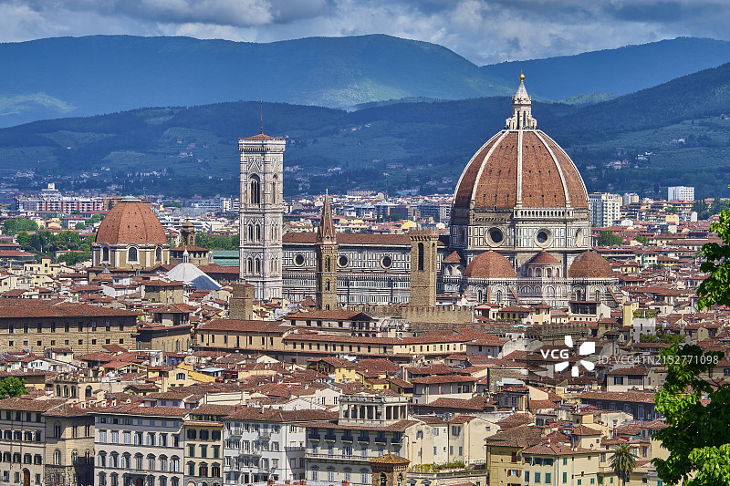 意大利佛罗伦萨城市风光和大教堂图片素材