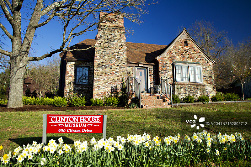 克林顿故居博物馆，比尔·克林顿和希拉里在费耶特维尔的第一所住所图片素材