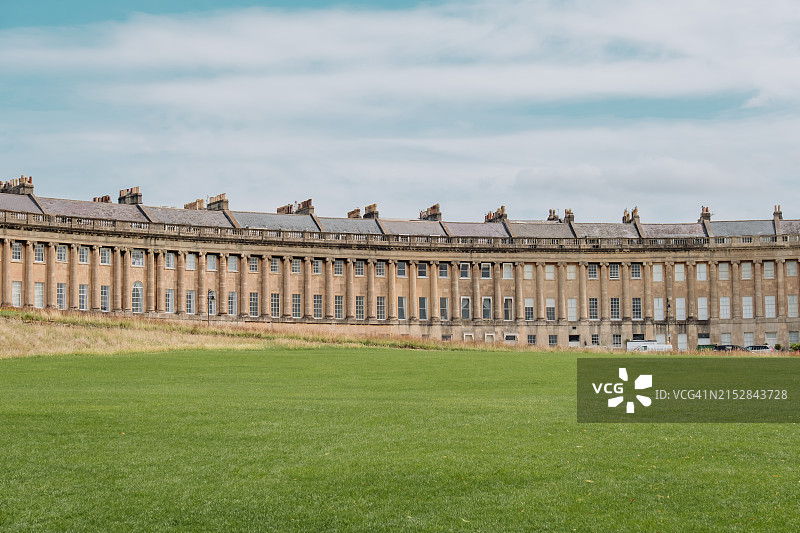 巴斯皇家新月楼的格鲁吉亚式排屋图片素材