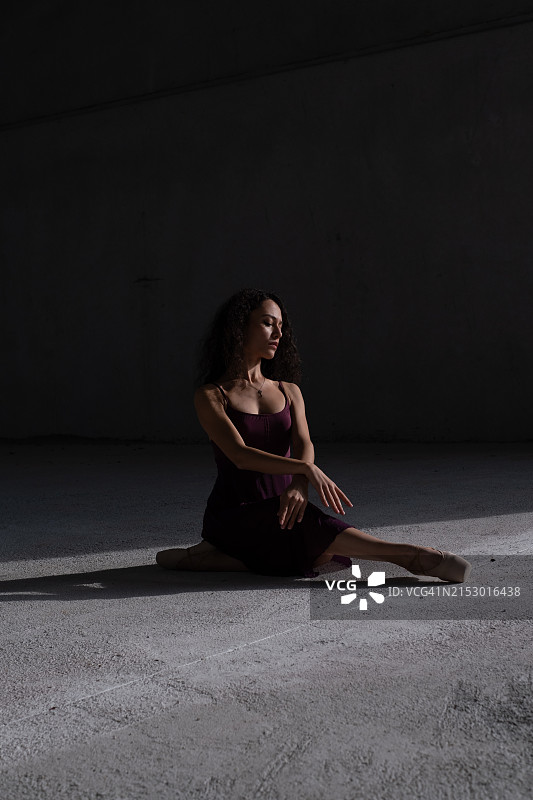 女芭蕾舞演员图片素材