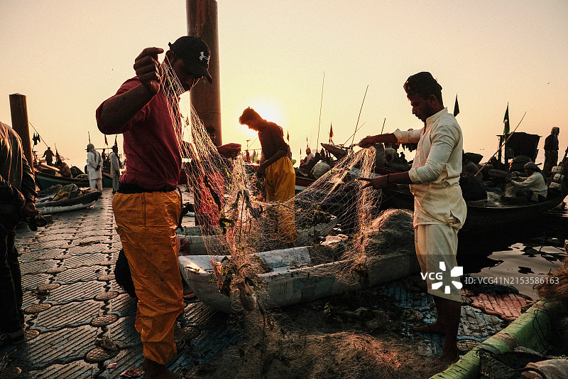 卡拉奇-巴基斯坦的易卜拉欣·海德里渔村图片素材