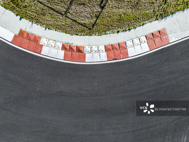 空旷的赛道背景图片素材