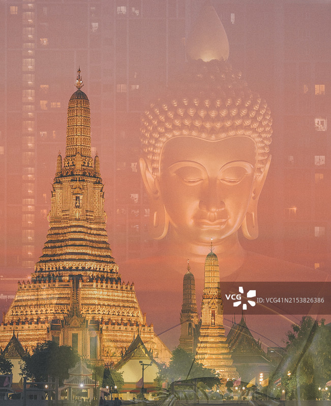 曼谷日落时分的寺庙图片素材