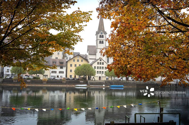 迪森霍芬是瑞士图尔高州弗劳恩费尔德区的一个村庄和市镇图片素材