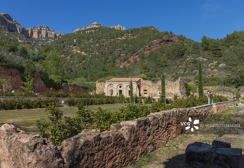埃斯卡拉代修道院外观图片素材