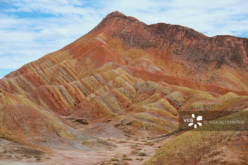 张掖丹霞山彩色砂岩地貌图片素材