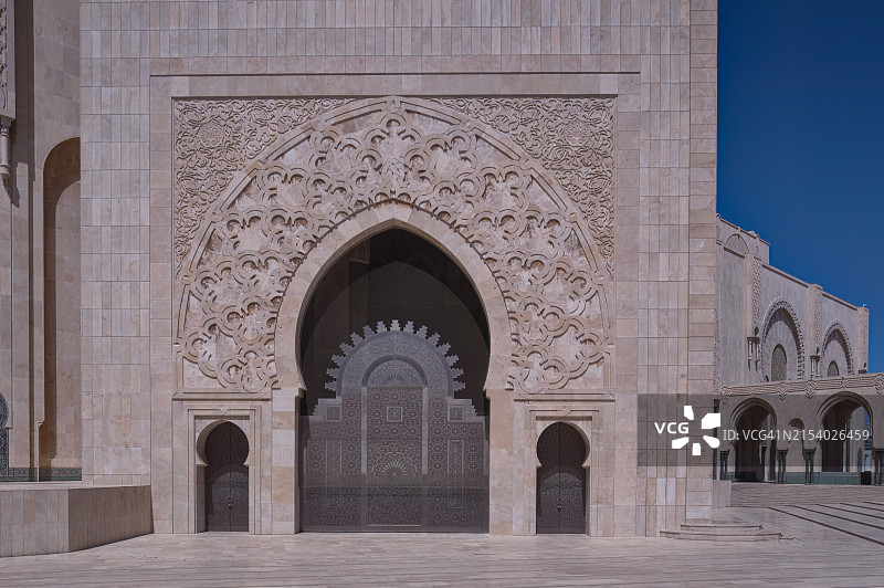 摩洛哥卡萨布兰卡哈桑二世清真寺大门图片素材