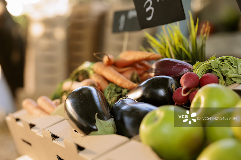 桌子上蔬菜的特写图片素材