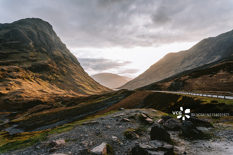 英国巴拉丘利什山脉风光图片素材