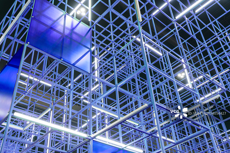 现代蓝色建筑结构图片素材