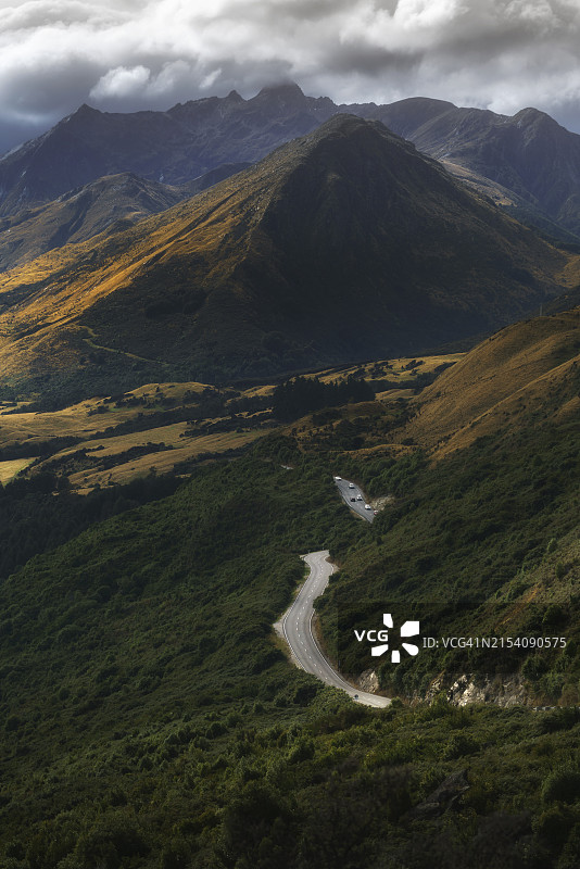 新西兰南岛瓦卡蒂普湖北部格莱诺基周围的秀丽风光图片素材