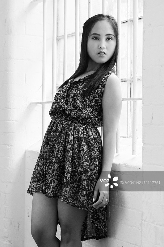 年轻的菲律宾女孩模特图片素材