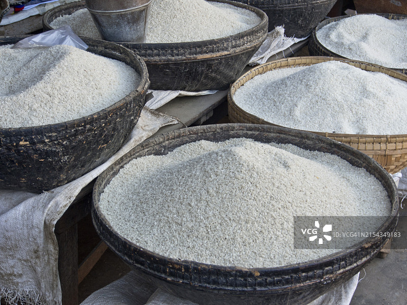 缅甸曼德勒市场出售的稻米图片素材