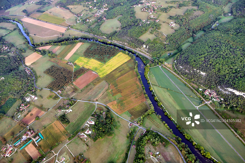 法国多尔多涅省农业区航拍图片素材