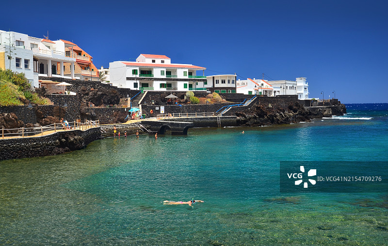 耶罗岛埃尔塔马杜斯特小镇风光图片素材