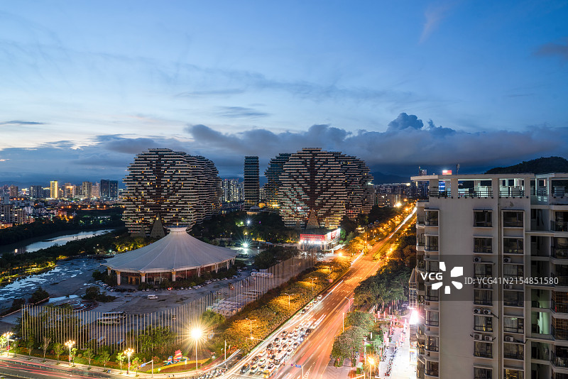 三亚的繁华市区图片素材